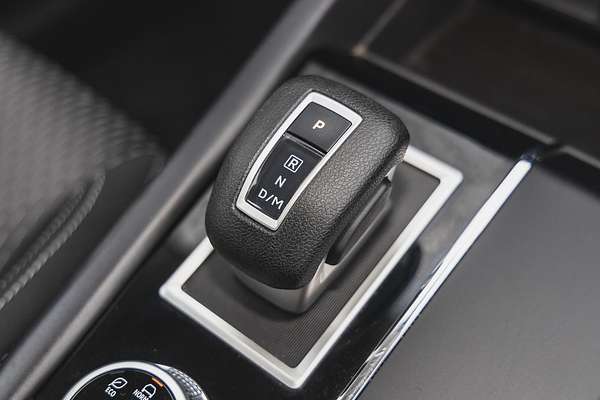 2023 Mitsubishi Outlander ES ZM