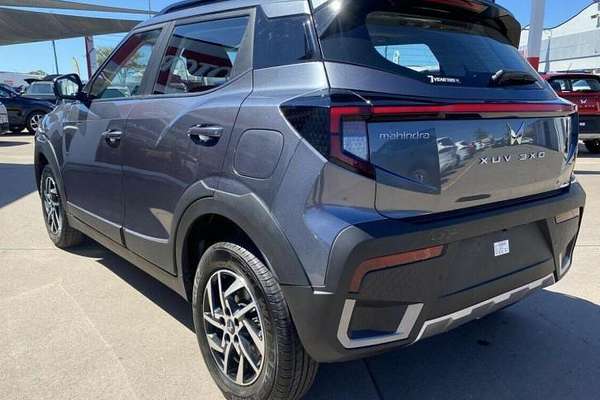 2025 Mahindra XUV3XO AX5L
