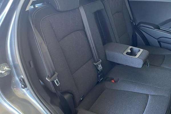 2025 Mahindra XUV3XO AX5L