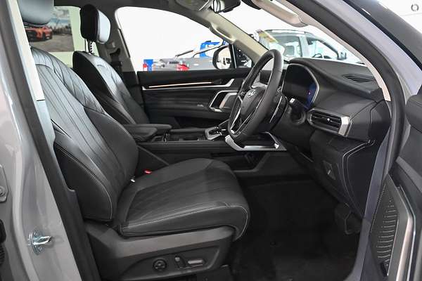 2025 LDV D90 Executive SV9A