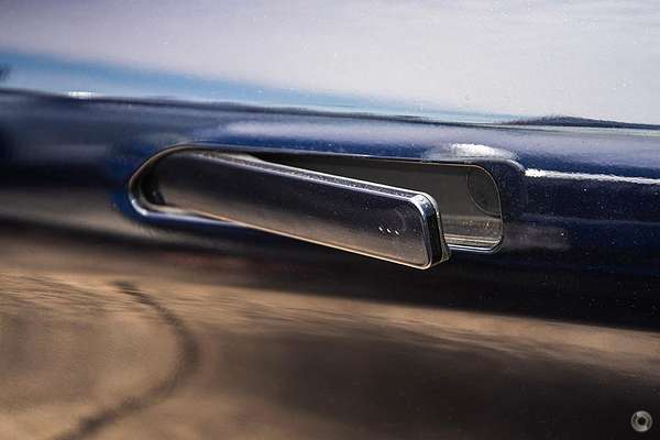 2025 Mahindra XUV700 AX7L