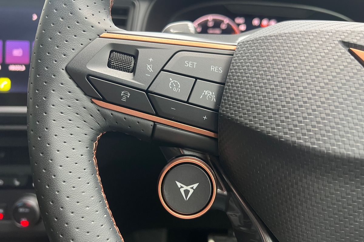 2024 CUPRA Ateca VZx KH