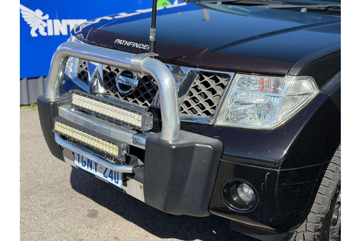 2005 Nissan Pathfinder ST-L R51