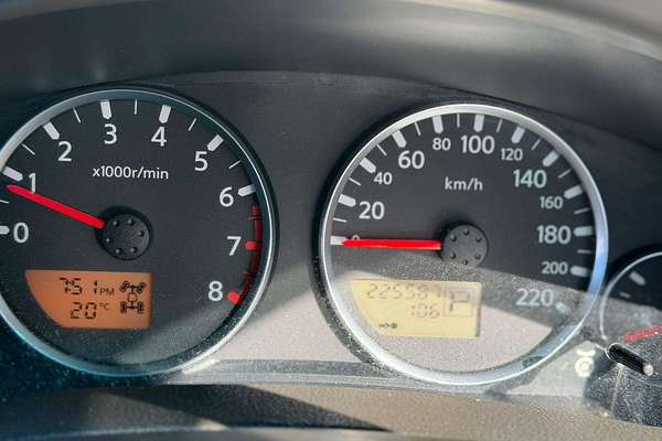 2005 Nissan Pathfinder ST-L R51