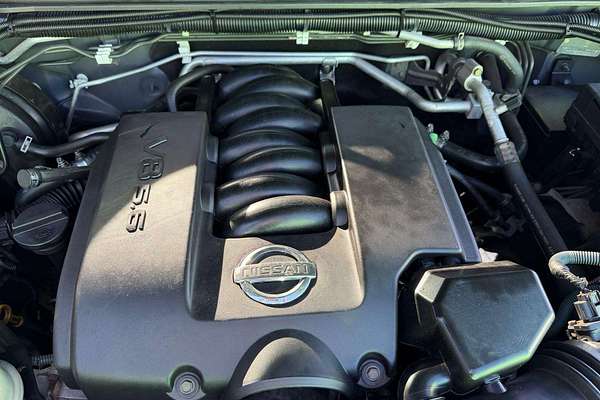 2005 Nissan Pathfinder ST-L R51