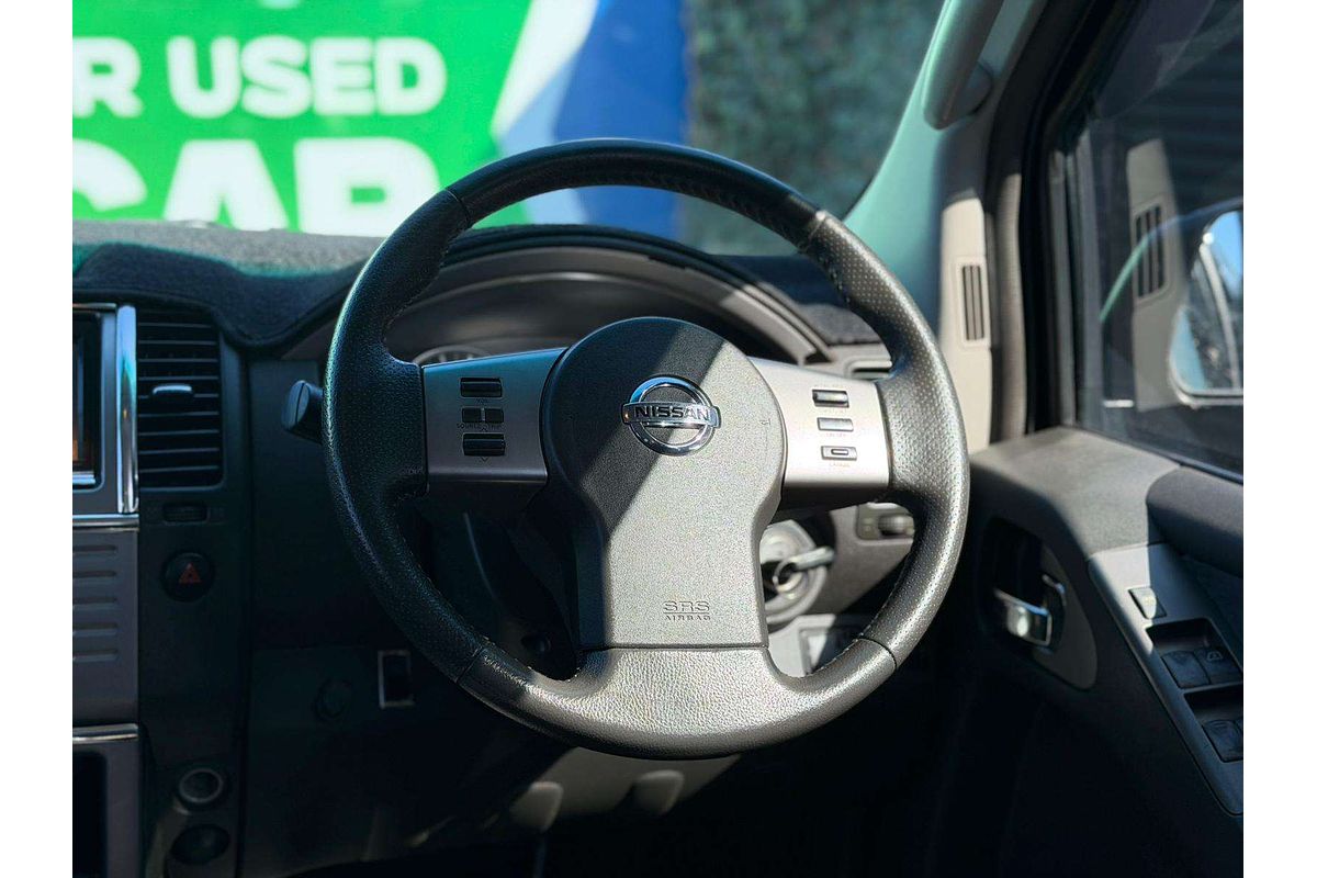 2005 Nissan Pathfinder ST-L R51