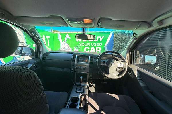 2005 Nissan Pathfinder ST-L R51