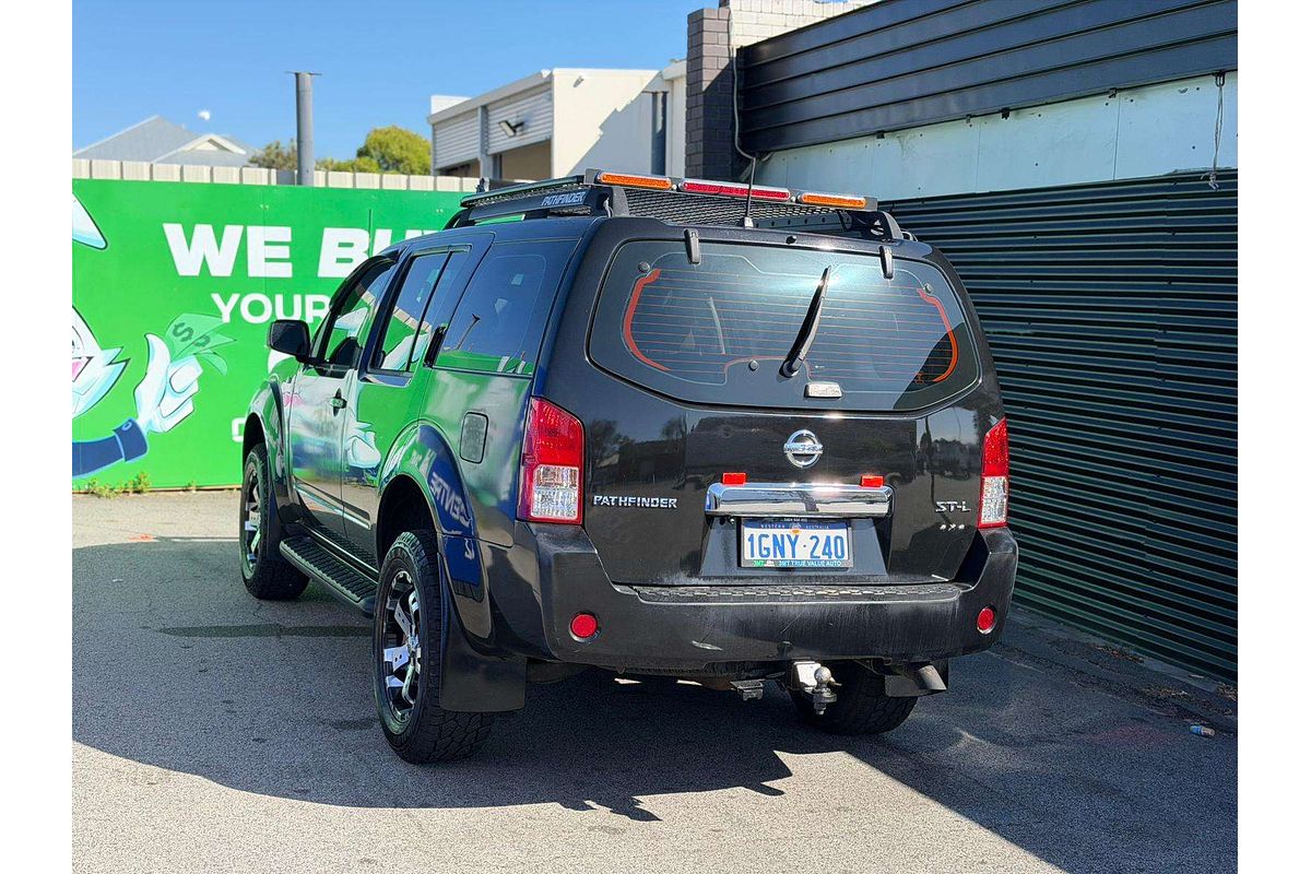 2005 Nissan Pathfinder ST-L R51