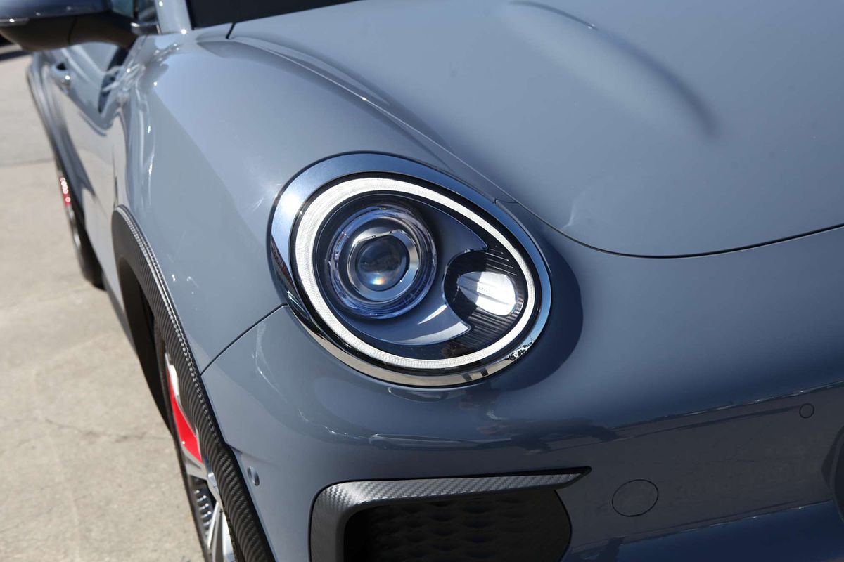 2024 GWM Ora GT ES11