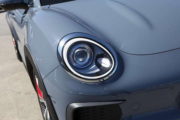 2024 GWM Ora GT ES11