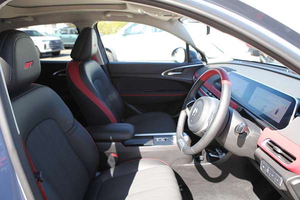 2024 GWM Ora GT ES11