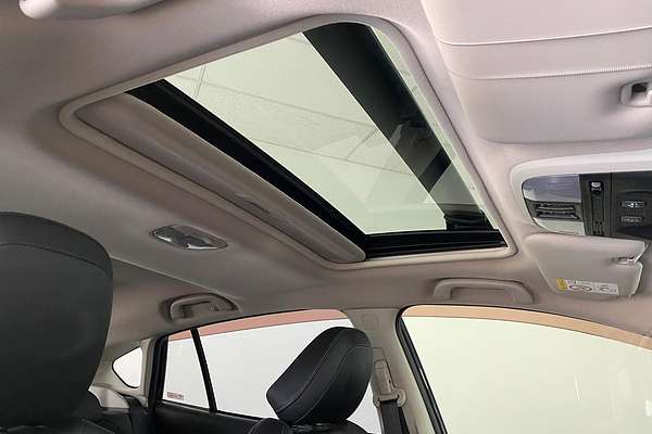 2017 Subaru Impreza 2.0i-S G5