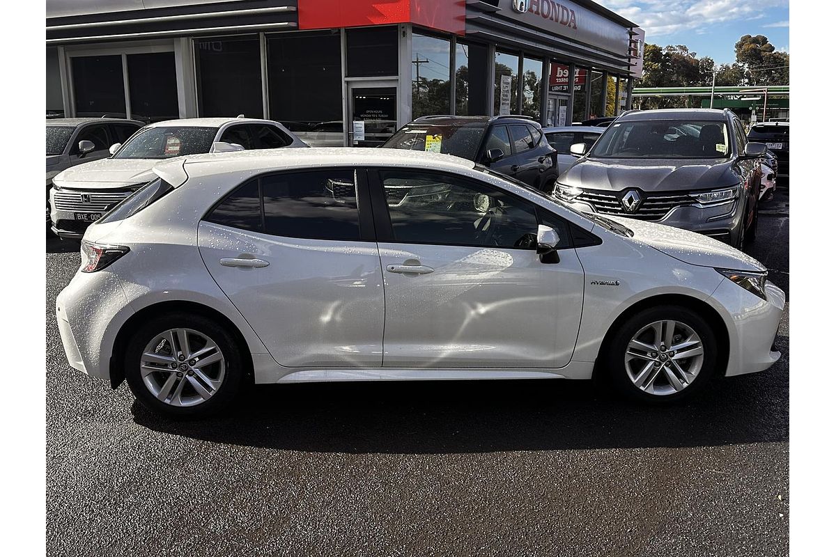 2019 Toyota Corolla SX Hybrid ZWE211R