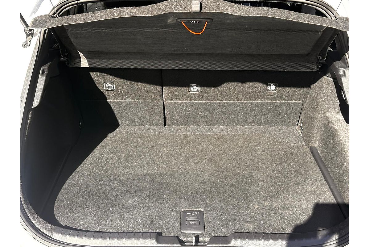 2019 Toyota Corolla SX Hybrid ZWE211R