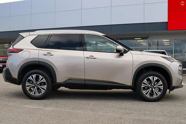 2025 Nissan X-TRAIL ST-L T33