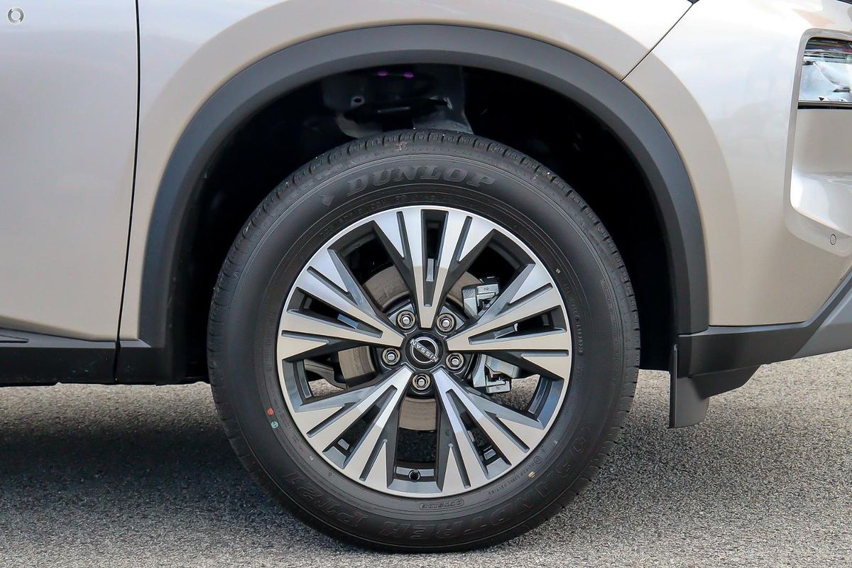 2025 Nissan X-TRAIL ST-L T33