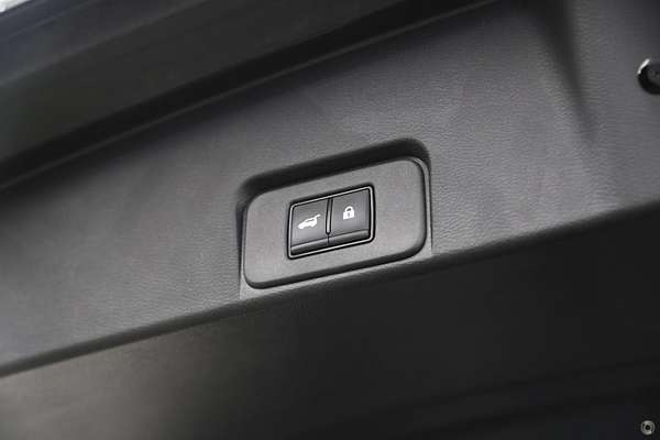 2025 Nissan X-TRAIL Ti e-POWER T33