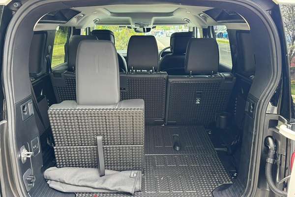 2025 Land Rover Defender 110 D250 S L663