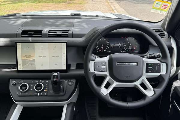 2025 Land Rover Defender 110 D250 S L663