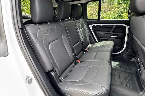 2025 Land Rover Defender 110 D250 S L663