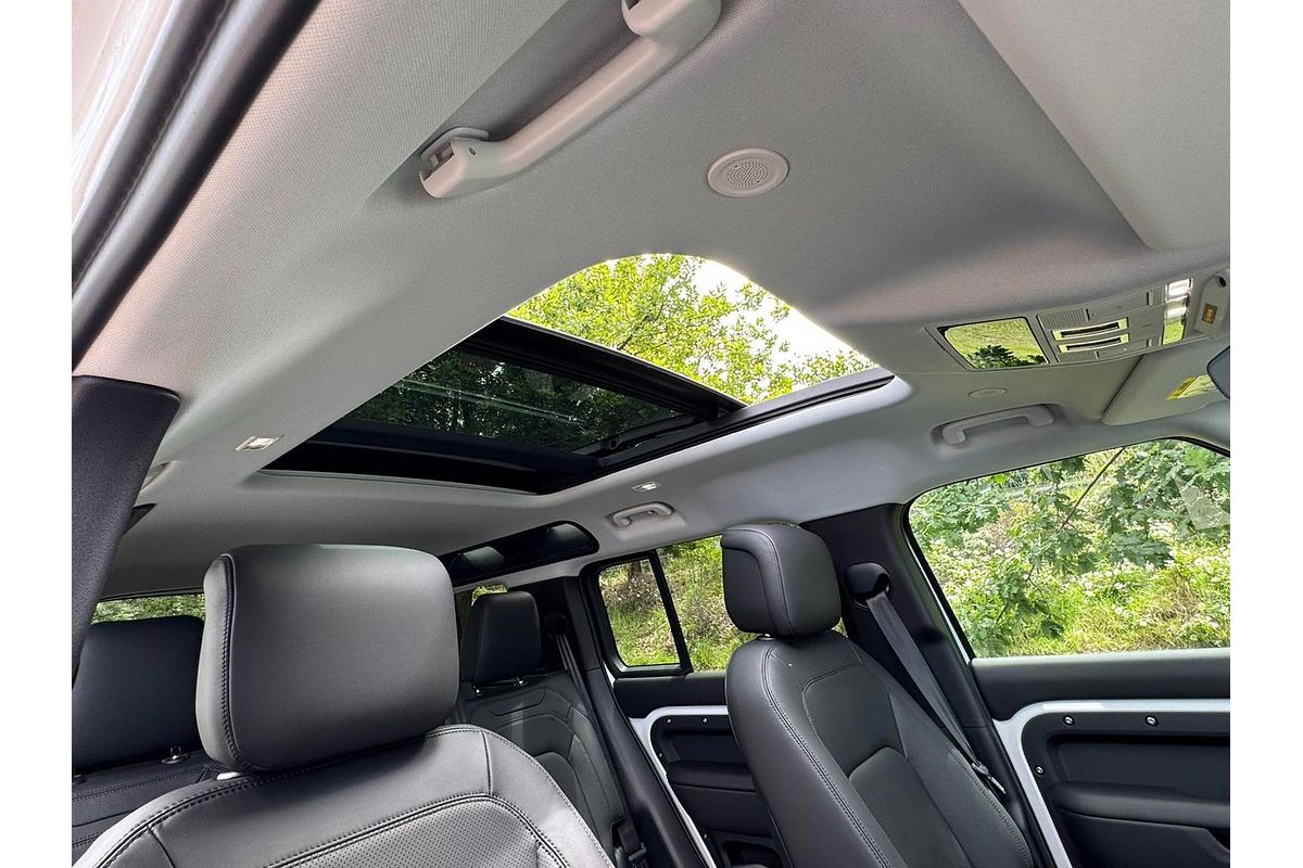 2025 Land Rover Defender 110 D250 S L663