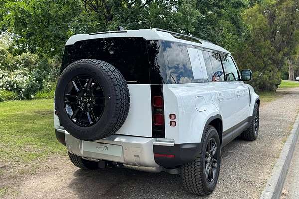 2025 Land Rover Defender 110 D250 S L663