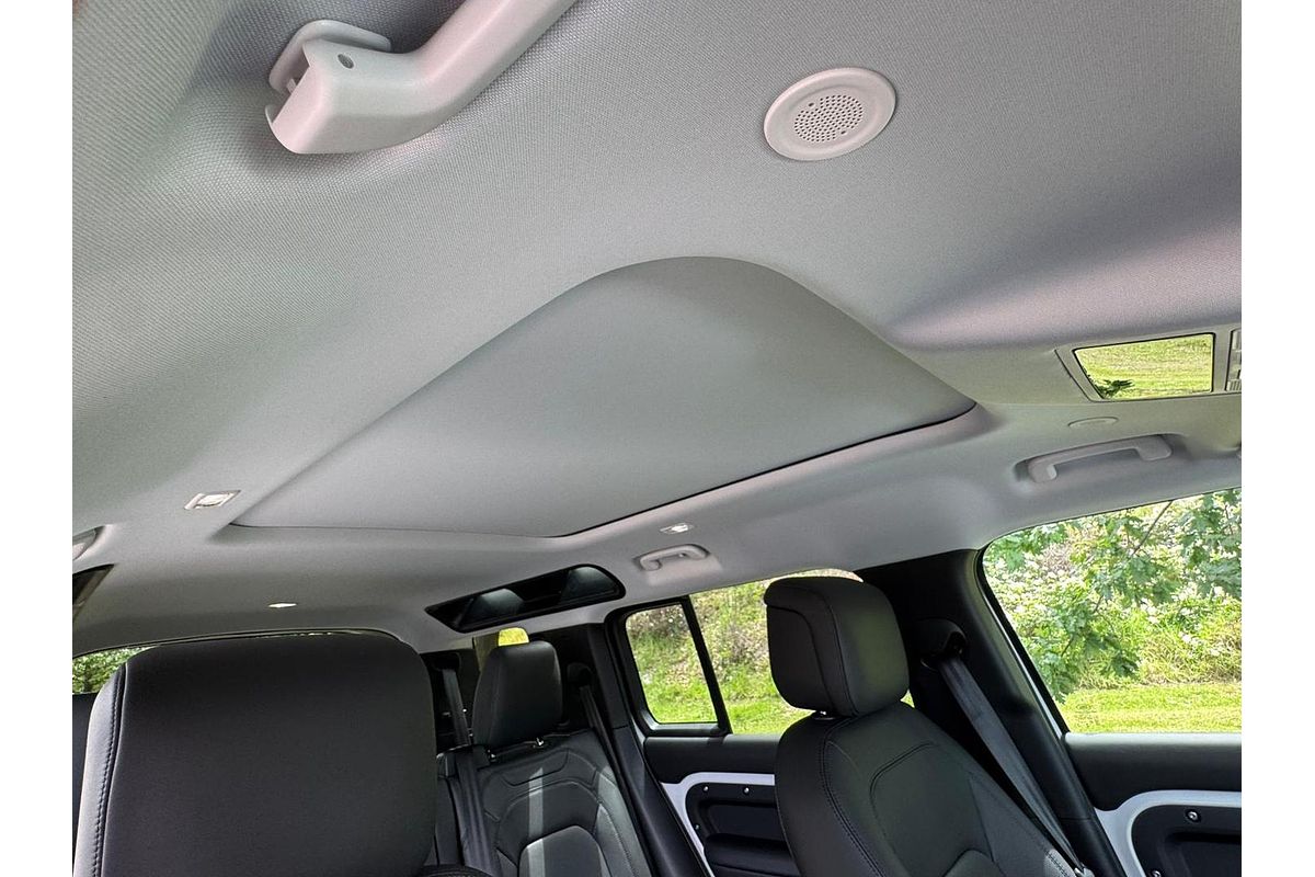 2025 Land Rover Defender 110 D250 S L663