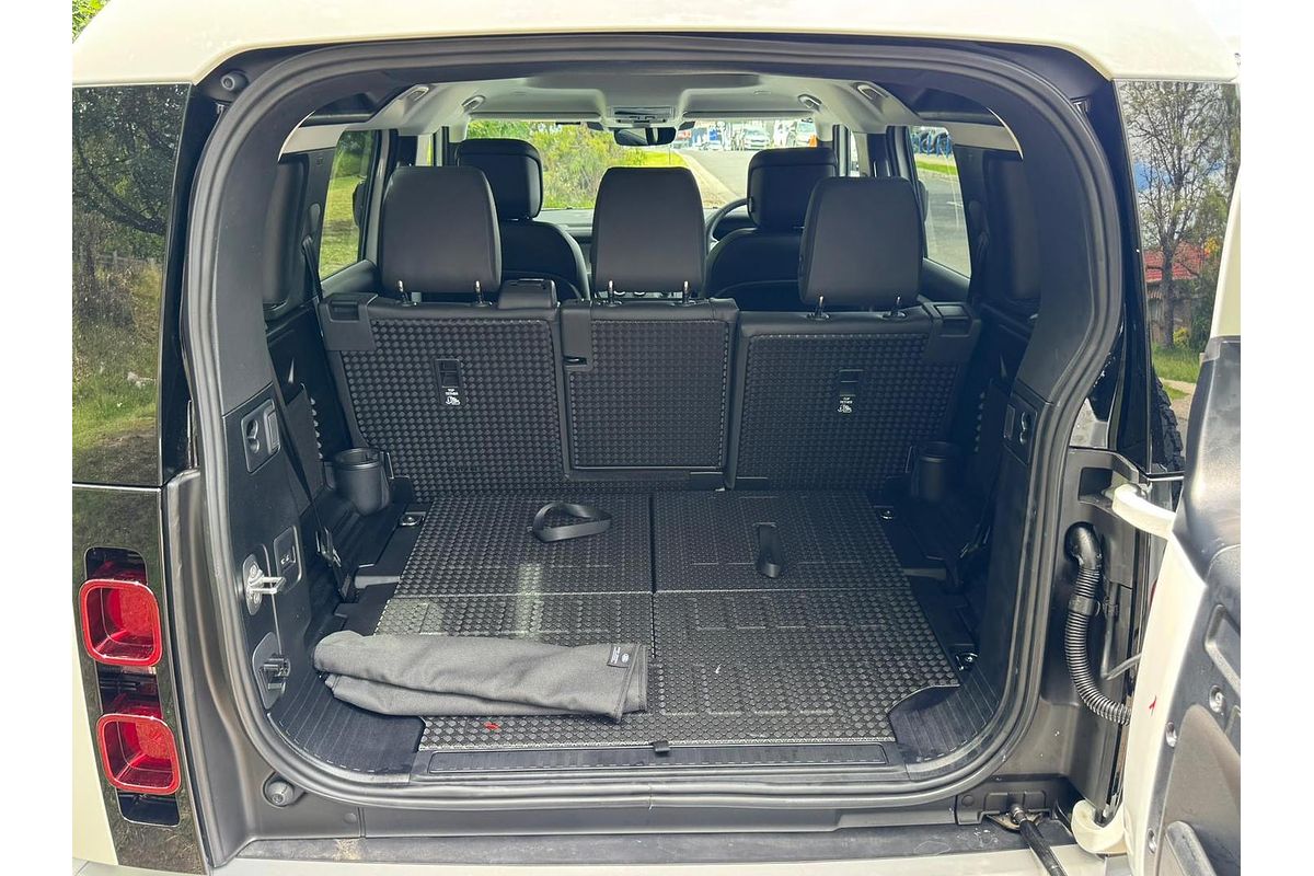 2025 Land Rover Defender 110 D250 S L663