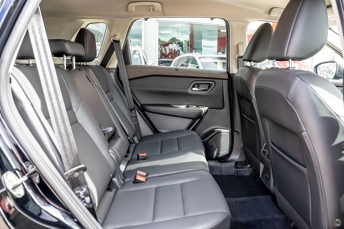 2025 Nissan X-TRAIL N-TREK T33