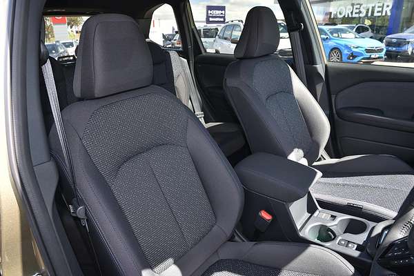 2025 Subaru Forester S6