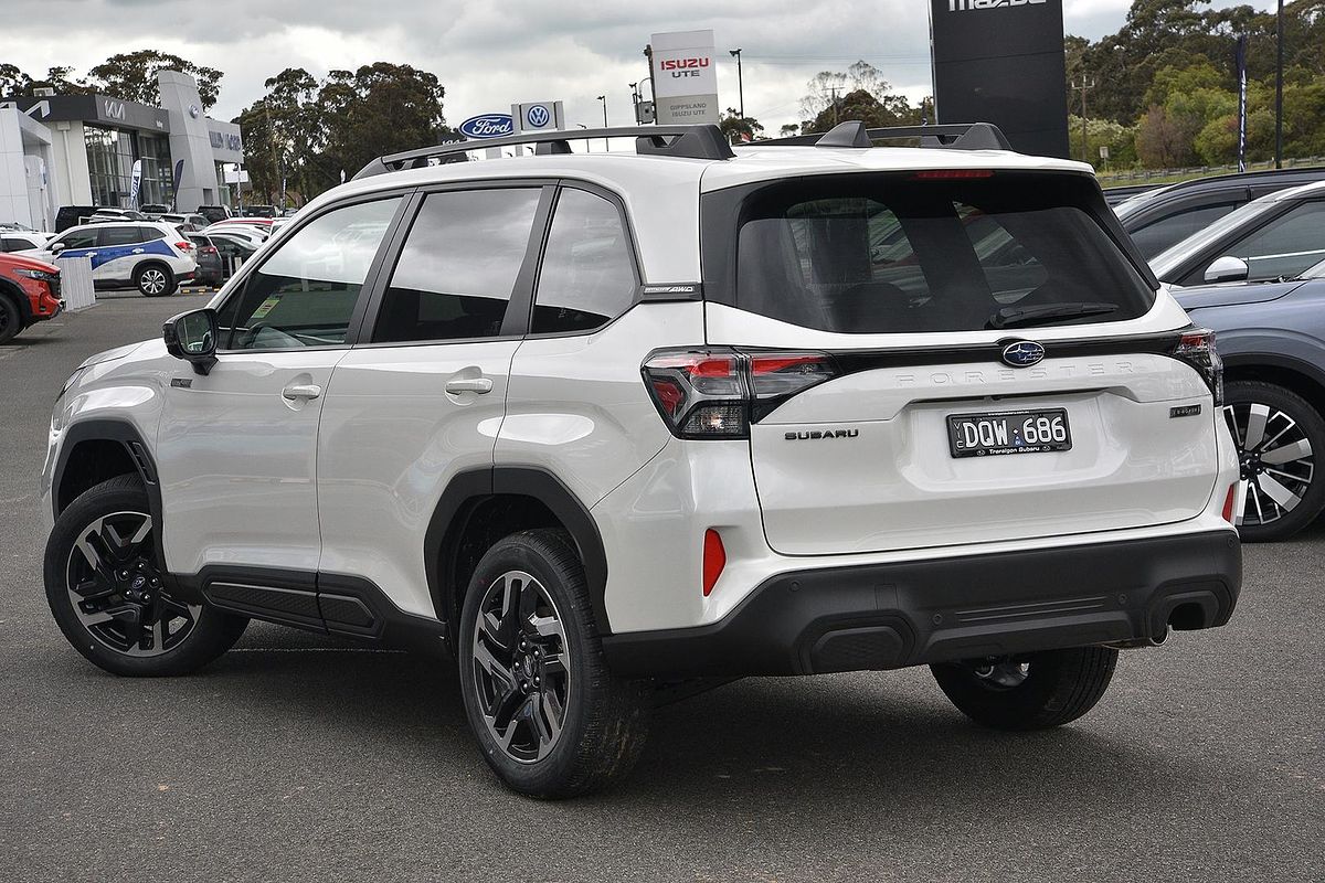 2025 Subaru Forester Hybrid S6