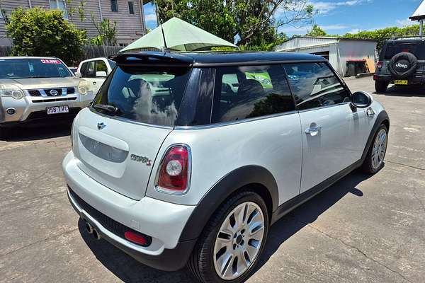 2009 MINI Hatch Cooper S R56