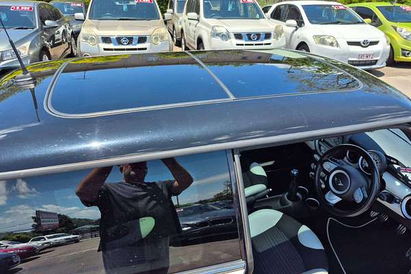 2009 MINI Hatch Cooper S R56