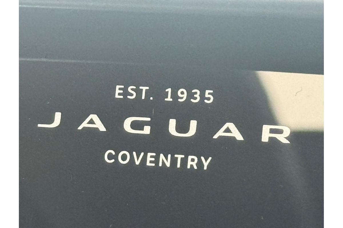 2025 Jaguar F-PACE PHEV P400e R-Dynamic SE 90th Anniversary Edition X761