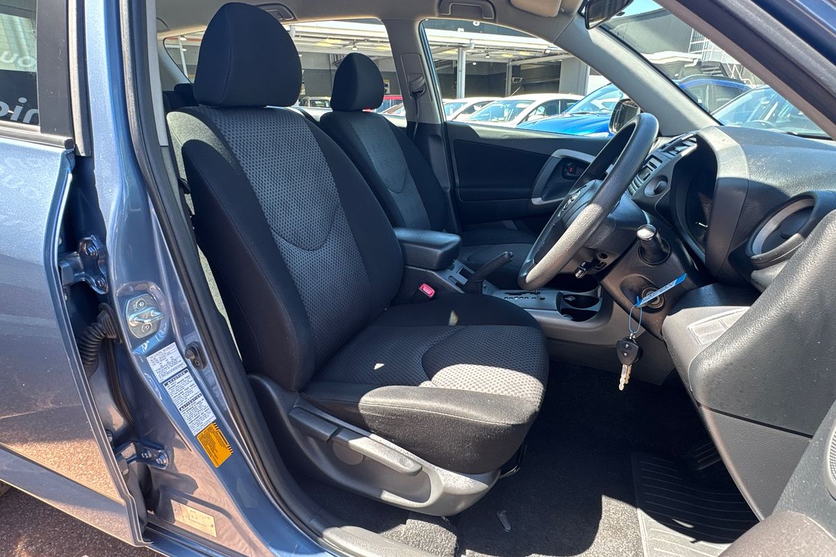 2006 Toyota RAV4 CV ACA33R