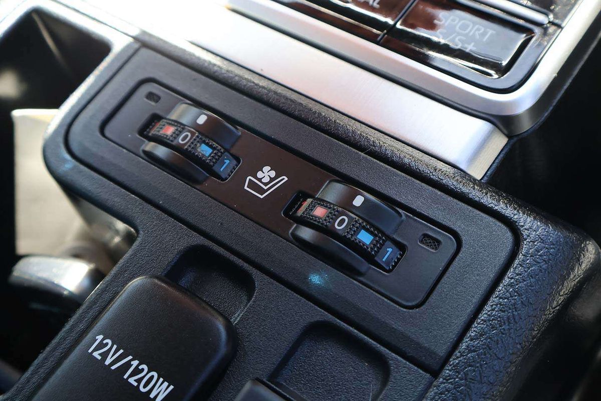 2018 Toyota Landcruiser Prado Kakadu GDJ150R