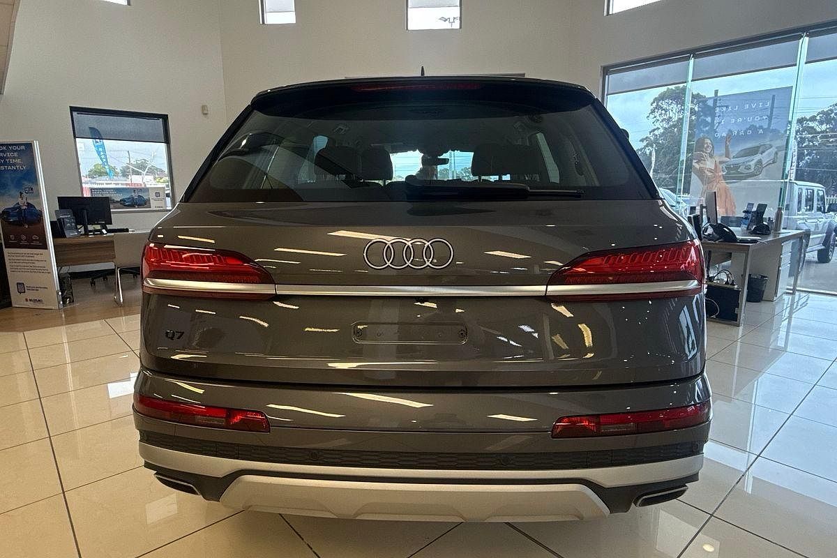 2024 Audi Q7 45 TDI 4M