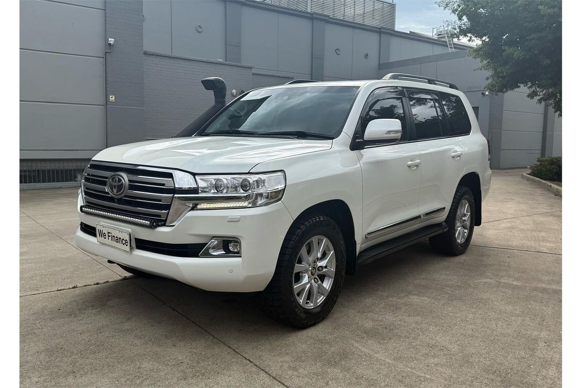 2016 Toyota Landcruiser Sahara VDJ200R