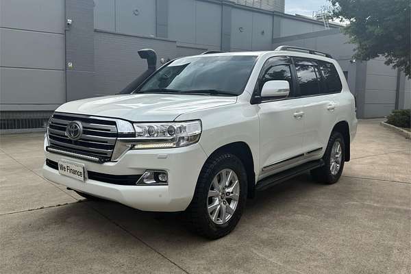 2016 Toyota Landcruiser Sahara VDJ200R