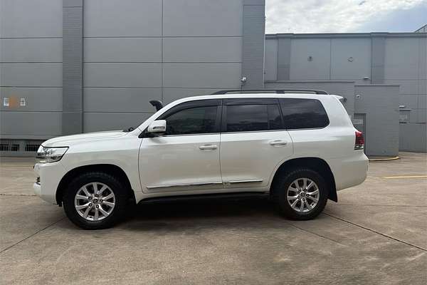 2016 Toyota Landcruiser Sahara VDJ200R
