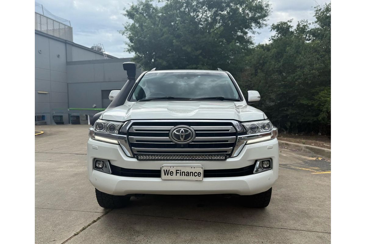 2016 Toyota Landcruiser Sahara VDJ200R