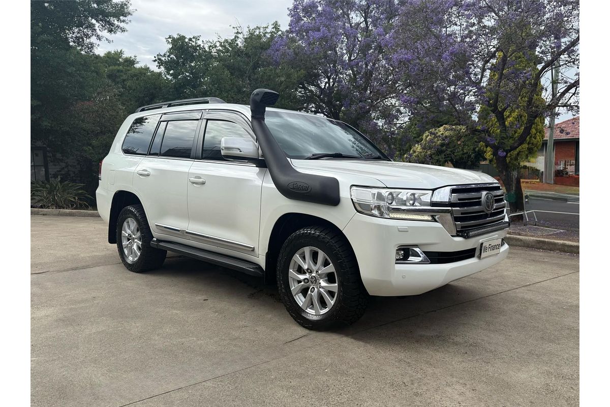 2016 Toyota Landcruiser Sahara VDJ200R