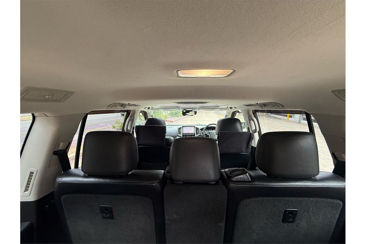 2016 Toyota Landcruiser Sahara VDJ200R