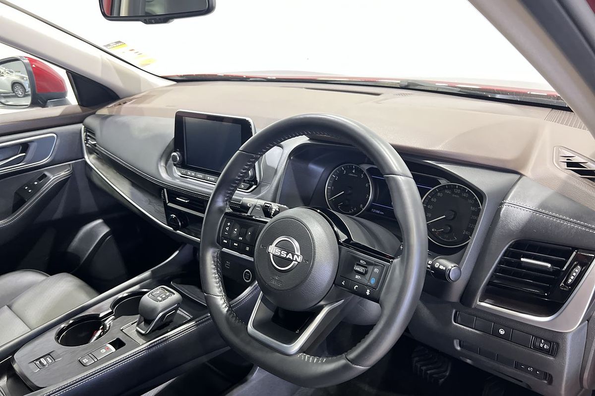 2023 Nissan X-TRAIL ST-L T33