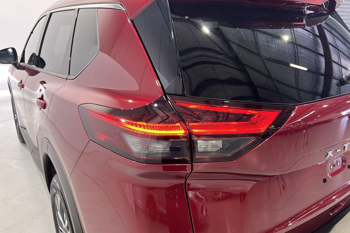 2023 Nissan X-TRAIL ST-L T33