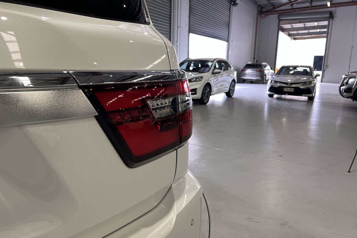 2023 Nissan Patrol Ti Y62