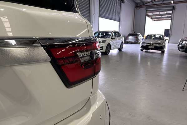 2023 Nissan Patrol Ti Y62