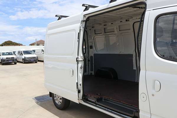 2022 LDV V80 LWB Mid Roof
