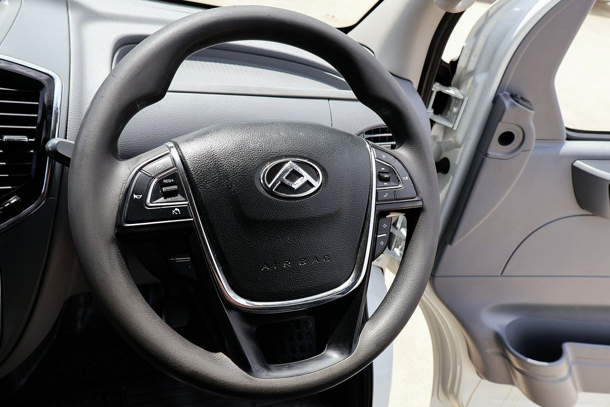 2022 LDV V80 LWB Mid Roof