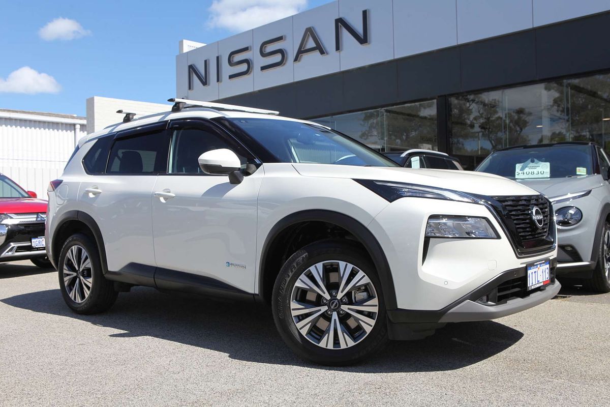 2023 Nissan X-TRAIL ST-L e-POWER T33